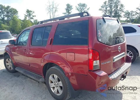 2006 Nissan Pathfinder Le/Se/Xe из США, поврежденный, VIN 5N1AR18U26C660311